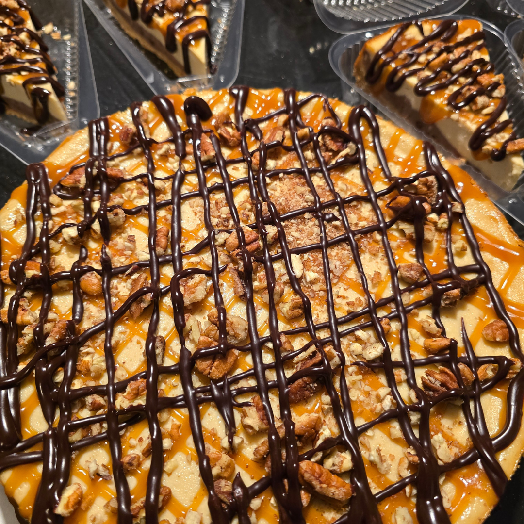 Turtle Cheesecake (9-inch Round)